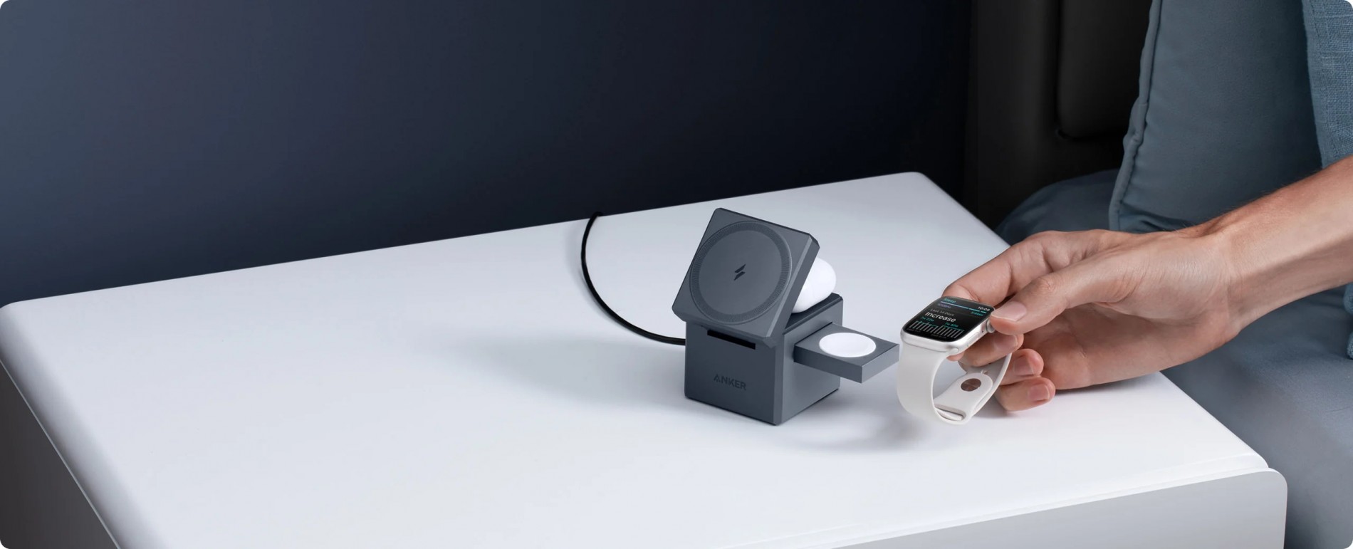 5_anker_3_in_1_cube_with_magsafe_y1811