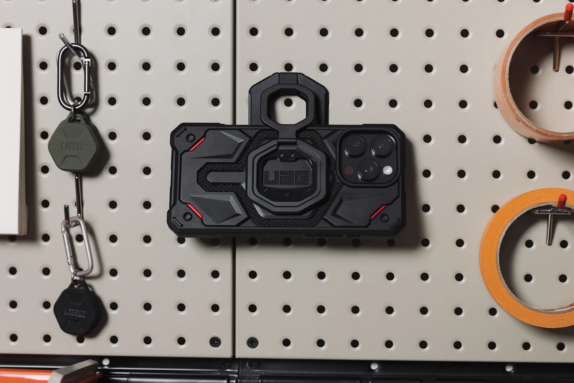 9_uag_monarch_mag2_dual_magnetic_ring_stand