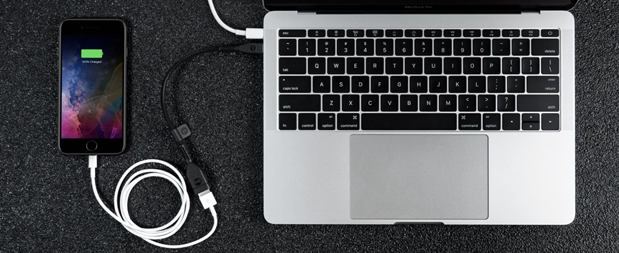mophie_pro_usb_c_to_usb_a
